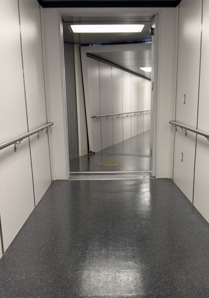 jetway hallway