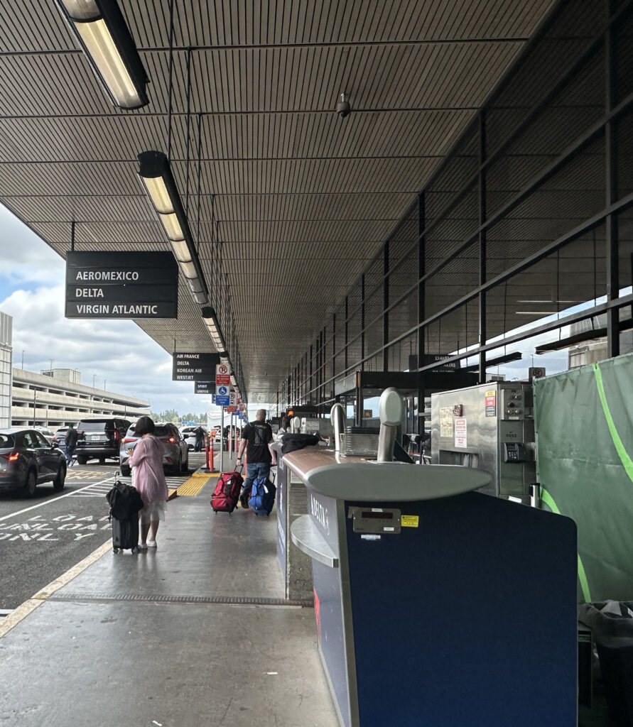 Seattle Airport Curbside